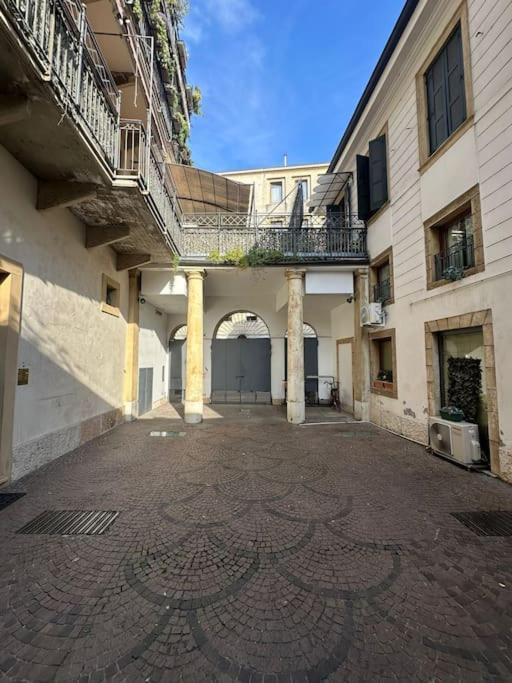 Arena Opera House Appartement Verona Buitenkant foto